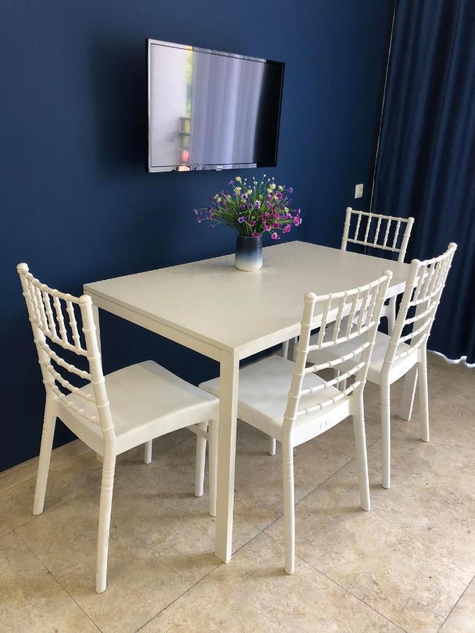Blue Apartment Gonio Luaran gambar